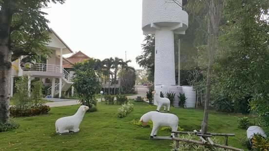 Hotel Baan Suan Geb Tawan Lop Buri Zewnętrze zdjęcie