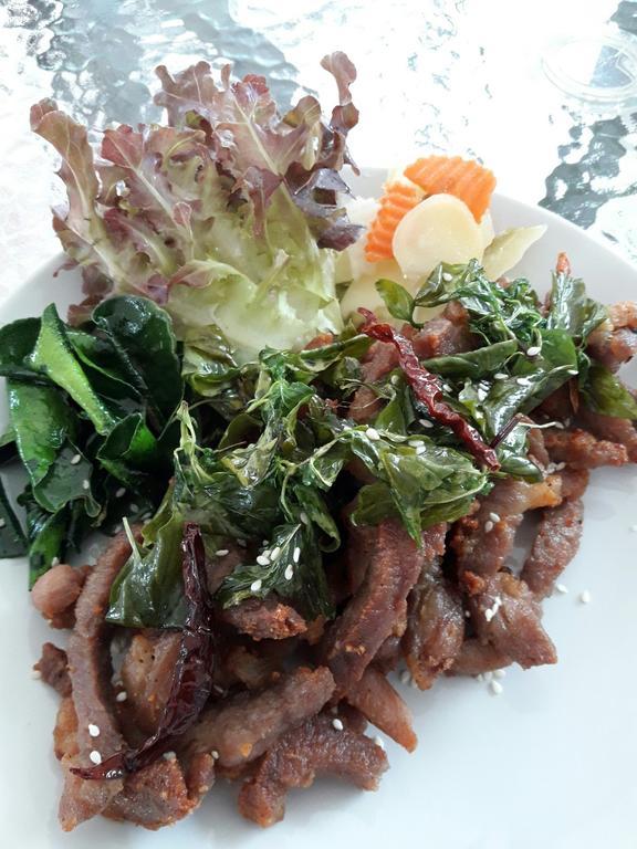 Hotel Baan Suan Geb Tawan Lop Buri Zewnętrze zdjęcie